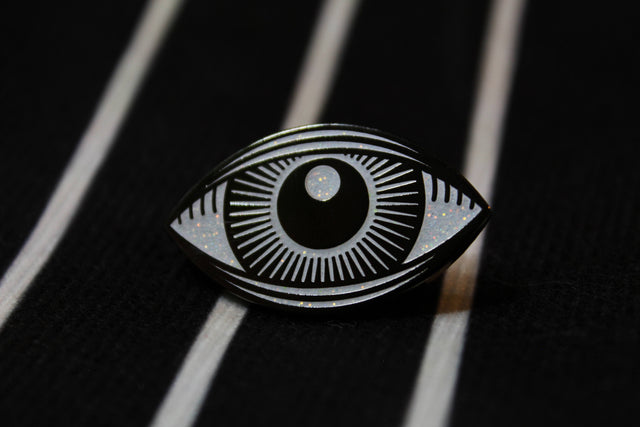 Eye See You hard enamel pin