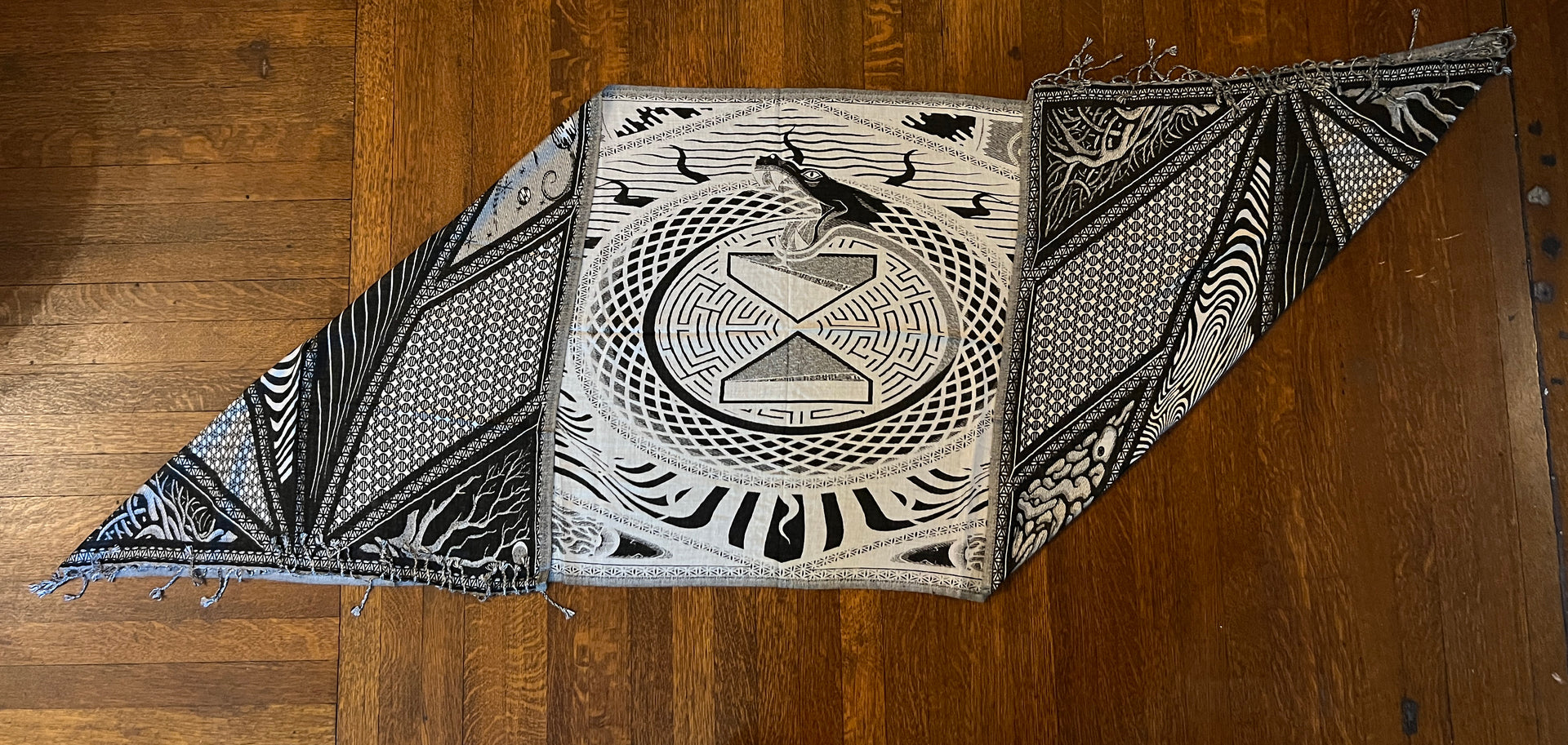 Labyrinth of Time - Premium Scarf