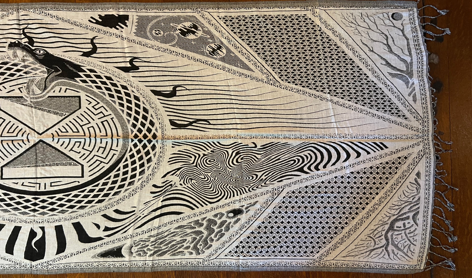Labyrinth of Time - Premium Scarf